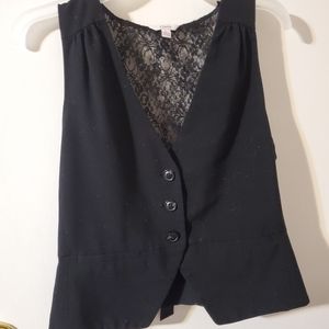 Black vest
